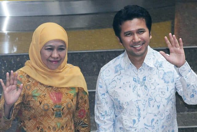 Ruang Kerja Khofifah Indar Parawangsa Dan Emil Dardak Digeledah Kpk