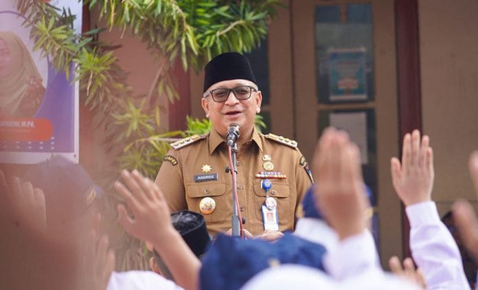kota padang tawuran