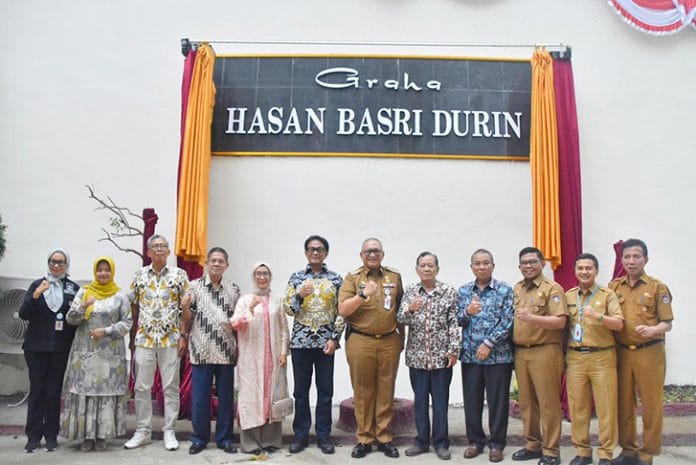 kota padang Hasan Basri Durin kota padang Hasan Basri Durin