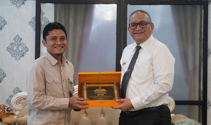 kota padang bulog