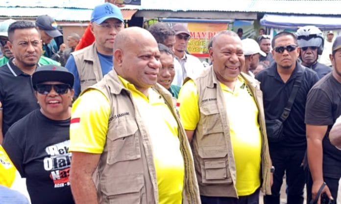 pasangan Fakhiri