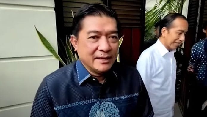 Silfester1 pasukan Adat