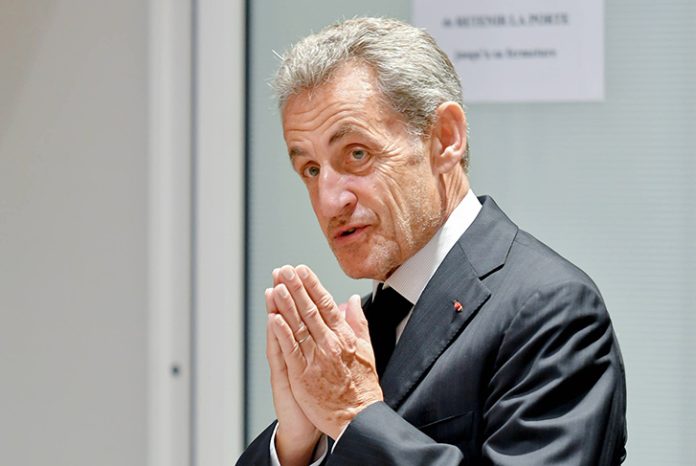 Mantan Presiden Prancis Nicolas Sarkozy dijatuhi hukuman lima tahun penjara karena terbukti bersalah dalam kasus konspirasi kriminal terkait penggelapan dana jutaan euro dari mendiang pemimpin Libya, Muammar Gaddafi.