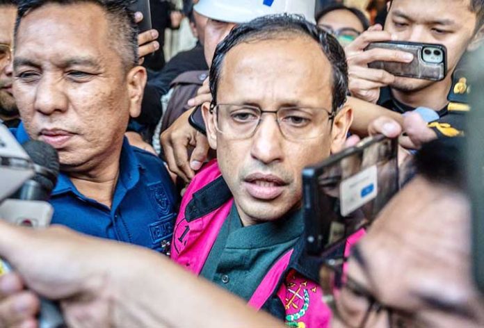 Kuasa Hukum Nadiem Makarim, Dodi S. Abdulkadir, menyatakan bahwa penetapan status tersangka terhadap kliennya oleh Kejaksaan Agung tidak sah dan tidak memiliki kekuatan hukum mengikat. Ia menyebut terdapat tujuh alasan mendasar yang menjadi landasan keberatan tersebut.