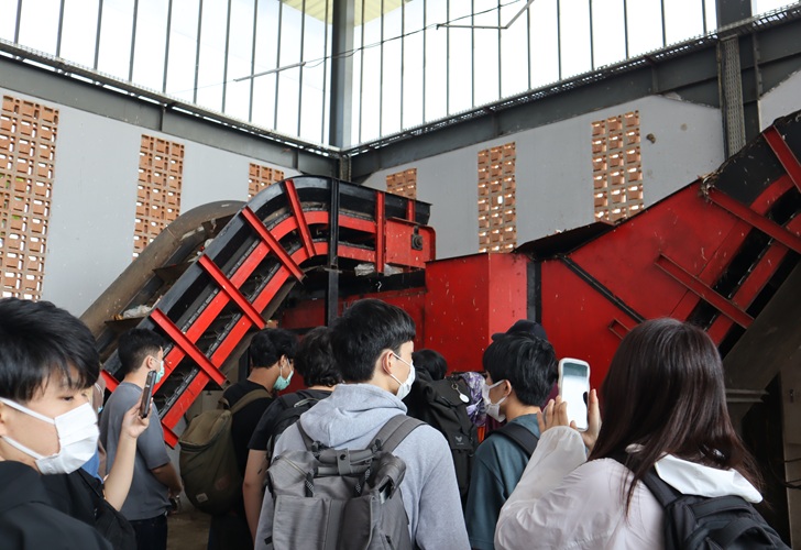 Sampoerna University