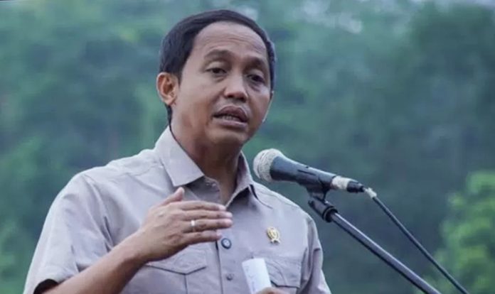 Raja Juli Antoni