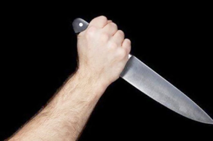 Kepolisian Sektor Selemadeg, Kabupaten Tabanan, Bali, menangkap seorang pria berinisial PH (55), warga Kelurahan Ubung, Kecamatan Denpasar Utara, Kota Denpasar, karena melakukan penikaman brutal terhadap kekasih gelapnya, KB (47). (Foto: Ilustrasi)