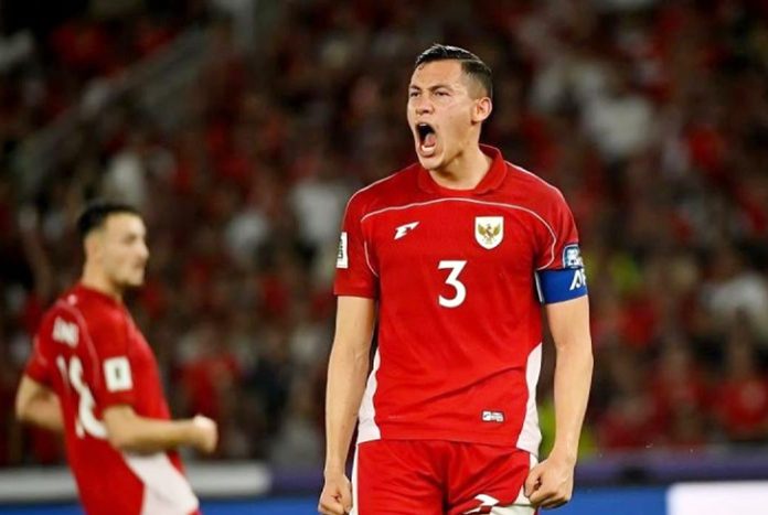 Kapten Timnas Indonesia, Jay Idzes, menjadi sosok yang paling vokal menyuarakan kekecewaan atas keputusan kontroversial sang pengadil. (Sumber: Antara)