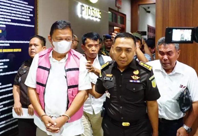 Aset PTPN I Disulap Jadi Citraland, Direktur PT NDP Resmi Jadi Tersangka Korupsi Penyidik Kejaksaan Tinggi (Kejati) Sumatera Utara menetapkan Direktur PT Nusa Dua Propertindo (NDP) berinisial IS sebagai tersangka baru dalam kasus dugaan korupsi penjualan aset PT Perkebunan Nusantara I (PTPN I) Regional I. (Beritasatu.com/Panji Satrio)