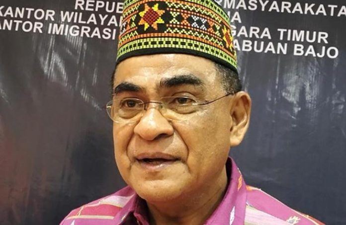 Ketua DPP PDI Perjuangan (PDIP) Andreas Hugo Pareira memberikan sejumlah catatan kritis terhadap kinerja pemerintahan Presiden Prabowo Subianto dan Wakil Presiden Gibran Rakabuming Raka yang baru memasuki tahun pertamanya. (Foto: Ambrosius Ardin/detikBali)