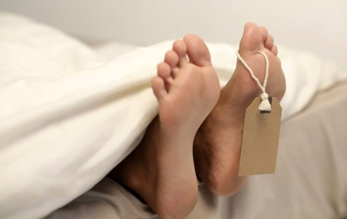 Seorang remaja perempuan ditemukan tewas dalam kondisi terikat di sebuah kamar hotel di kawasan Kelurahan Lawang Kidul, Kecamatan Ilir Timur II, Palembang, Sumatera Selatan, pada Sabtu (11/10/2025) sekitar pukul 15.00 WIB. (Foto: Ilustrasi, shutterstock)