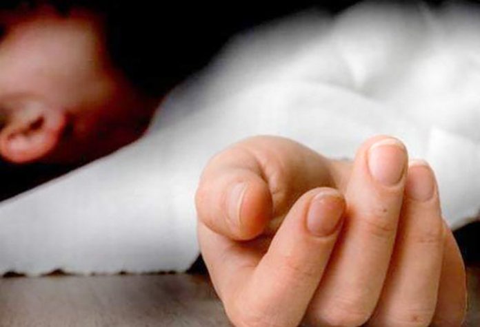 Jasad seorang pria berinisial S (50) ditemukan di kamar mandi salah satu mal kawasan Fatmawati, Jakarta Selatan, Selasa (14/10) sekitar pukul 10.30 WIB. (Foto: Ilustrasi)