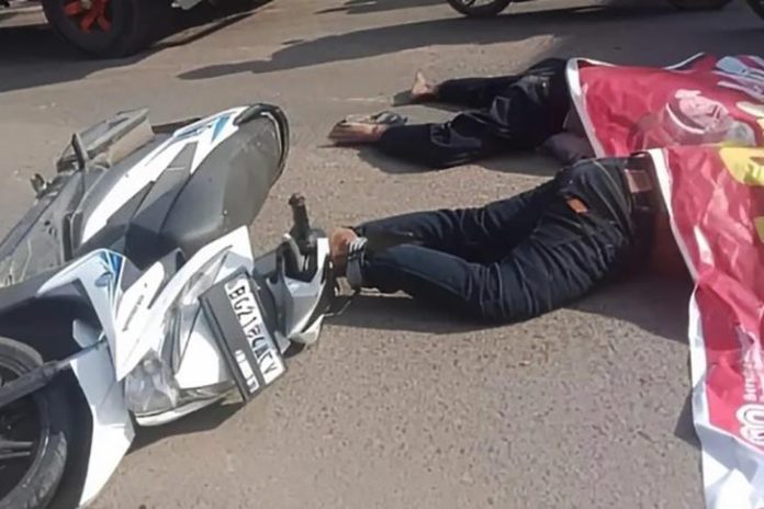 Kecelakaan tragis terjadi di Jalan Palembang-Rambutan, Desa Sungai Kedukan, Kecamatan Rambutan, Kabupaten Banyuasin, Kamis (16/10/2025) sekitar pukul 08.00 WIB. (Foto: Istimewa)