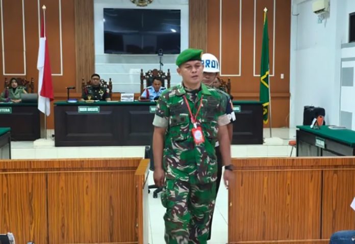 Majelis Hakim Pengadilan Militer I-02 Medan menjatuhkan vonis 10 bulan penjara terhadap Sersan Satu (Sertu) Riza Pahlivi dalam kasus penganiayaan yang menewaskan pelajar SMP berinisial MHS (15).