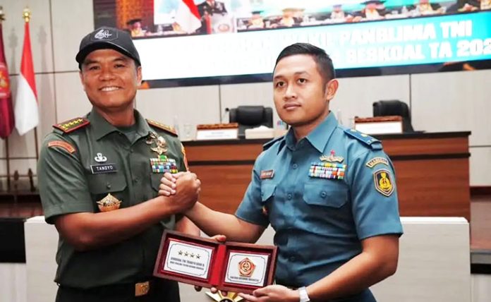 Jenderal Tandyo: Pemimpin Militer Harus Berani dan Berkarakter