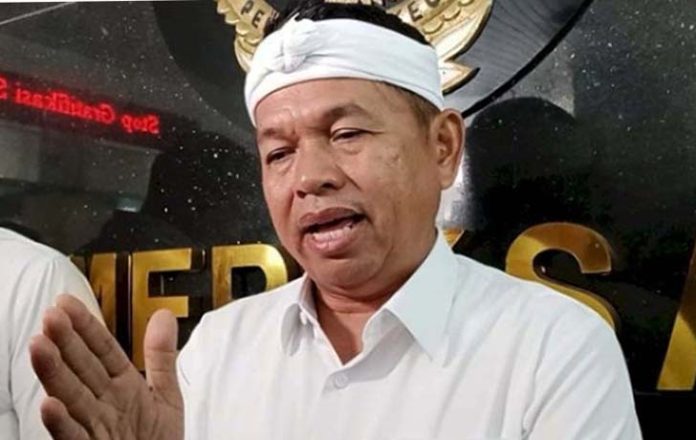 Heboh! Dedi Mulyadi Terapkan Aturan Unik: Sekolah Wajib Jalan Kaki!