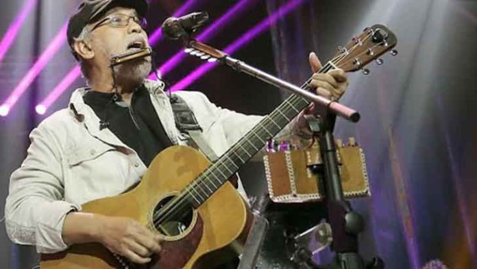 Soal Ijazah Jokowi dan Gibran, Iwan Fals Tantang Publik: “Kalau Palsu Gimana?”