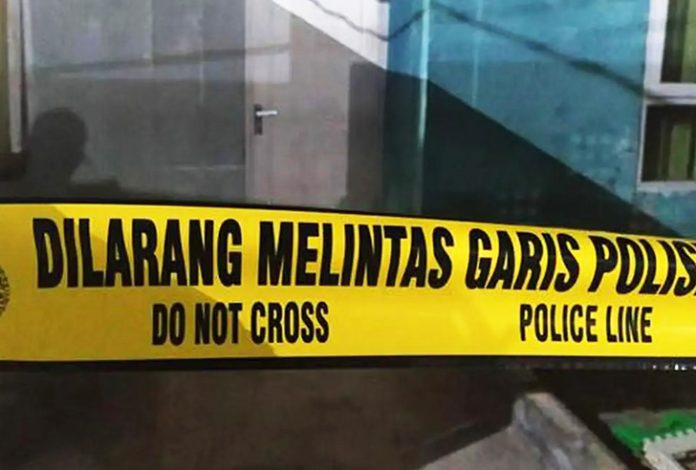 Aksi keji seorang pria di Jatinegara, Jakarta Timur (Jaktim), membuat geger warga. Pria tersebut tega membakar istrinya, CAU (24), dalam insiden yang terjadi di Jalan Otista Raya, Bidara Cina, Jatinegara, pada Senin siang (14/10/2025). (Foto: Ilustrasi)