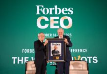 Tadashi Yanai 2025 Sabet Penghargaan Forbes Global CEO Conference 2025 Tadashi Yanai