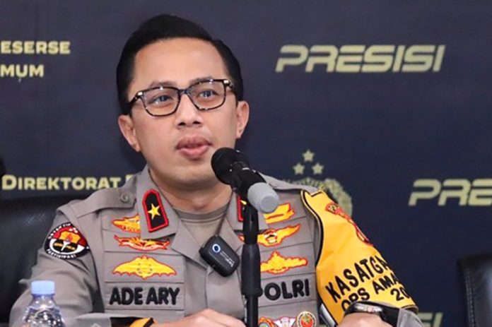 Kabid Humas Polda Metro Jaya Brigjen Ade Ary Syam Indradi mengatakan, pemeriksaan dilakukan secara menyeluruh dan berhati-hati untuk memastikan kebenaran fakta hukum yang ada.