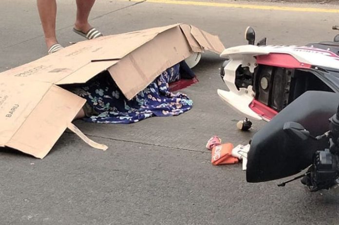 Kecelakaan lalu lintas antara sepeda motor.