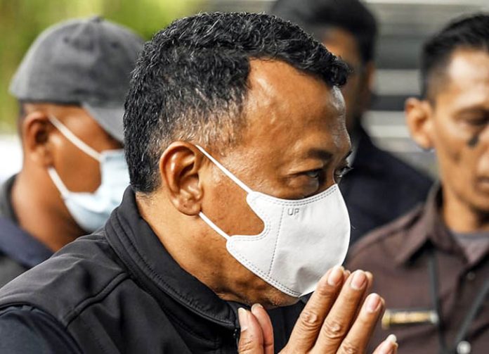 KPK Gerebek Bupati Ponorogo dalam OTT, 13 Orang Diperiksa Intensif