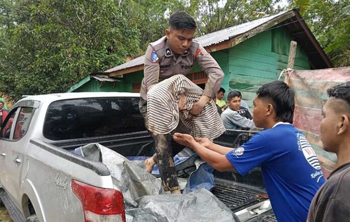 Jumlah korban tewas akibat bencana banjir dan tanah longsor yang melanda Kabupaten Tapanuli Utara (Taput), Sumatera Utara, terus bertambah.