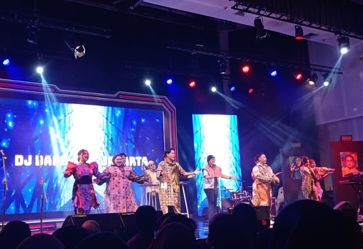 Bintang Radio Indonesia 2025 Memasuki Grand Final Putaran Terakhir, 10 Finalist Tampil Habis-Habisan. 2 Bintang Radio Indonesia