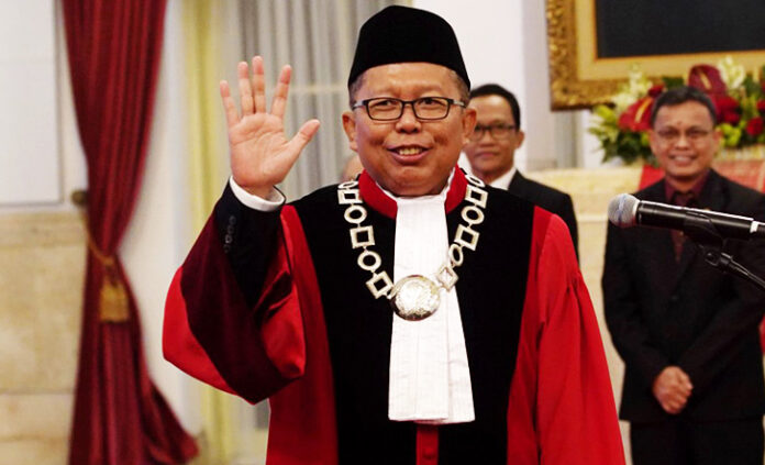 Laporan Panas! DPR Siap Bongkar Kasus Ijazah Palsu Hakim MK Arsul Sani