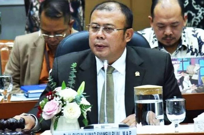 Hebat! Cucun Ahmad Raih Penghargaan Santri Legislator Inspiratif 2025
