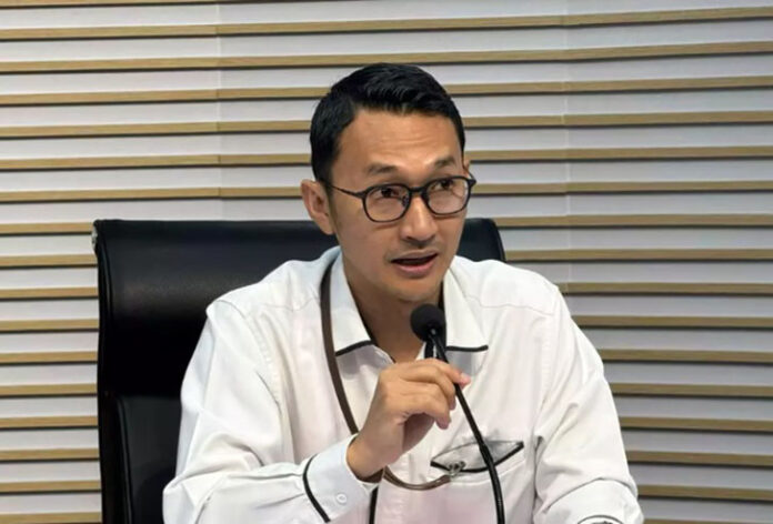 Juru Bicara KPK Budi Prasetyo menyampaikan bahwa dari operasi penggeledahan tersebut, penyidik mengamankan sejumlah dokumen penting serta barang bukti elektronik (BBE).