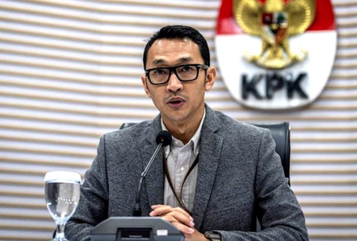 Bupati Ponorogo Ditahan KPK! Kasus Suap Jabatan dan Proyek RSUD Terbongkar!