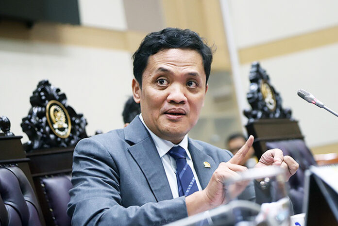 Komisi III Bongkar 14 Poin Krusial RUU KUHAP: Reformasi Hukum Pidana Menyentuh Hak Tersangka hingga Korban