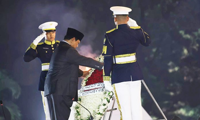 Gus Ipul Sambut Prabowo-Gibran di TMP Kalibata: Momen Penuh Khidmat Hari Pahlawan