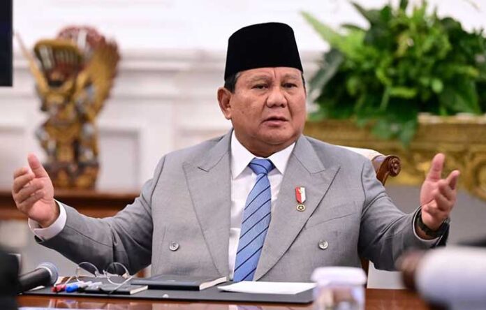 Presiden menjadi satu-satunya pihak yang berwenang menetapkan status bencana nasional.
