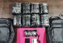 47.000 Butir Ekstasi Digagalkan, Polda Riau Ringkus Kurir hingga Bandar Jaringan Jambi Dari hasil penggeledahan, polisi menemukan tas ransel hitam berisi paket ekstasi, dua unit telepon selular, serta satu unit sepeda motor Yamaha Vixion yang digunakan sebagai sarana transportasi. Total barang bukti yang disita mencapai 47.000 butir ekstasi.