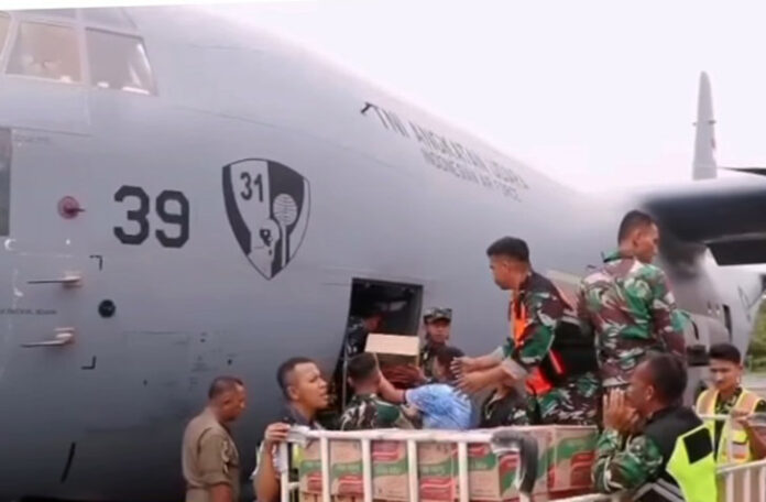 Jalur Laut Pulih! Prabowo Pastikan Kapal Besar Merapat, Hercules Siaga Bantu Korban Bencana
