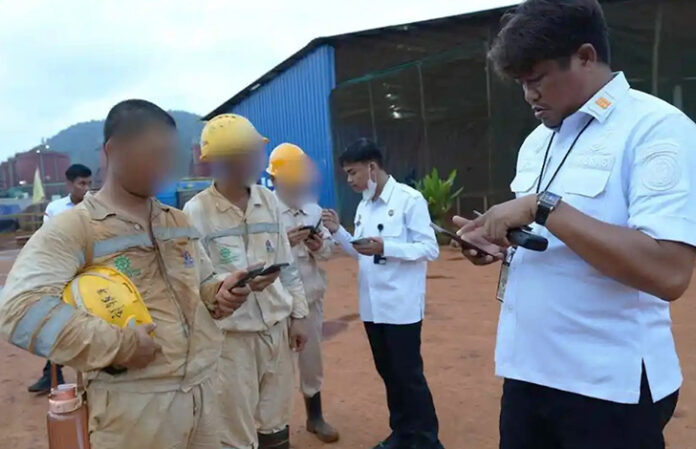 TKA Bebas Masuk? DPR Desak Imigrasi Perketat Pengawasan di Pelabuhan