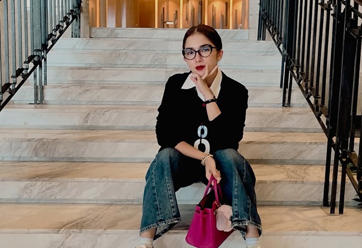 Ussy Sulistiawaty 2026 Hadirkan Sisi Dewasa Lewat Single Baru "Seadanya Kamu" 1 Ussy Sulistiawaty