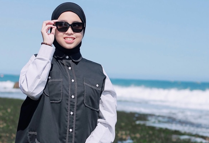 Putri Ariani Gebrak Penggemar Lewat "Wake My Soul", Lagu Rock Bertema Mental Health yang Langsung Dibanjiri Pujian 3 Putri Ariani