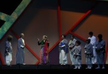 Teater Koma Hidupkan Kembali Rumah Sakit Jiwa, Pertunjukan Sarat Refleksi Kemanusiaan yang Tetap Relevan Teater Koma