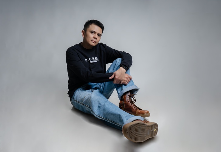 NYARIS DICORET! Sigit Wardana Bongkar Rahasia 5 Lagu di EP “Eksisten!” yang Malah Jadi Andalan 4 Sigit Wardana