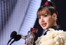 Lisa Tak Kuasa Tahan Air Mata di VMA 2026, “Dream” Bawa Pulang Trofi Best Pop Lisa