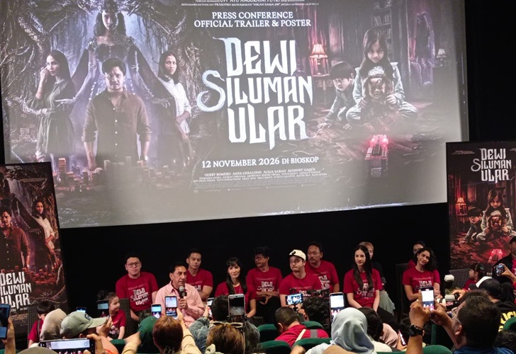 Dewi Siluman Ular 